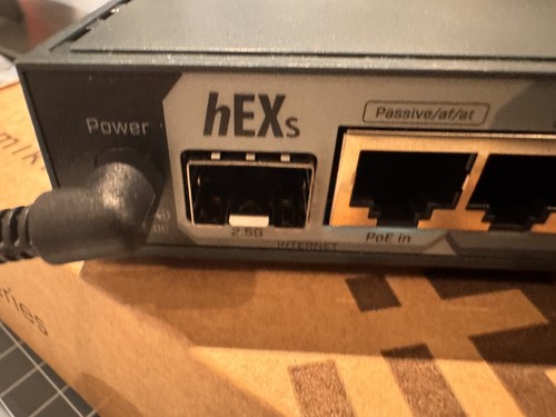 Mikrotik hex wired - (2025),